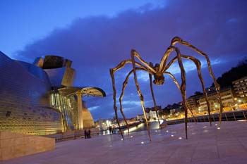 <b>Spain, Bilbao</b>, Maman sculpture at Guggenheim Museum