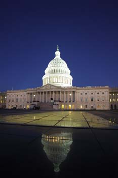 <b>USA, Washington DC</b>, US Capitol at dusk